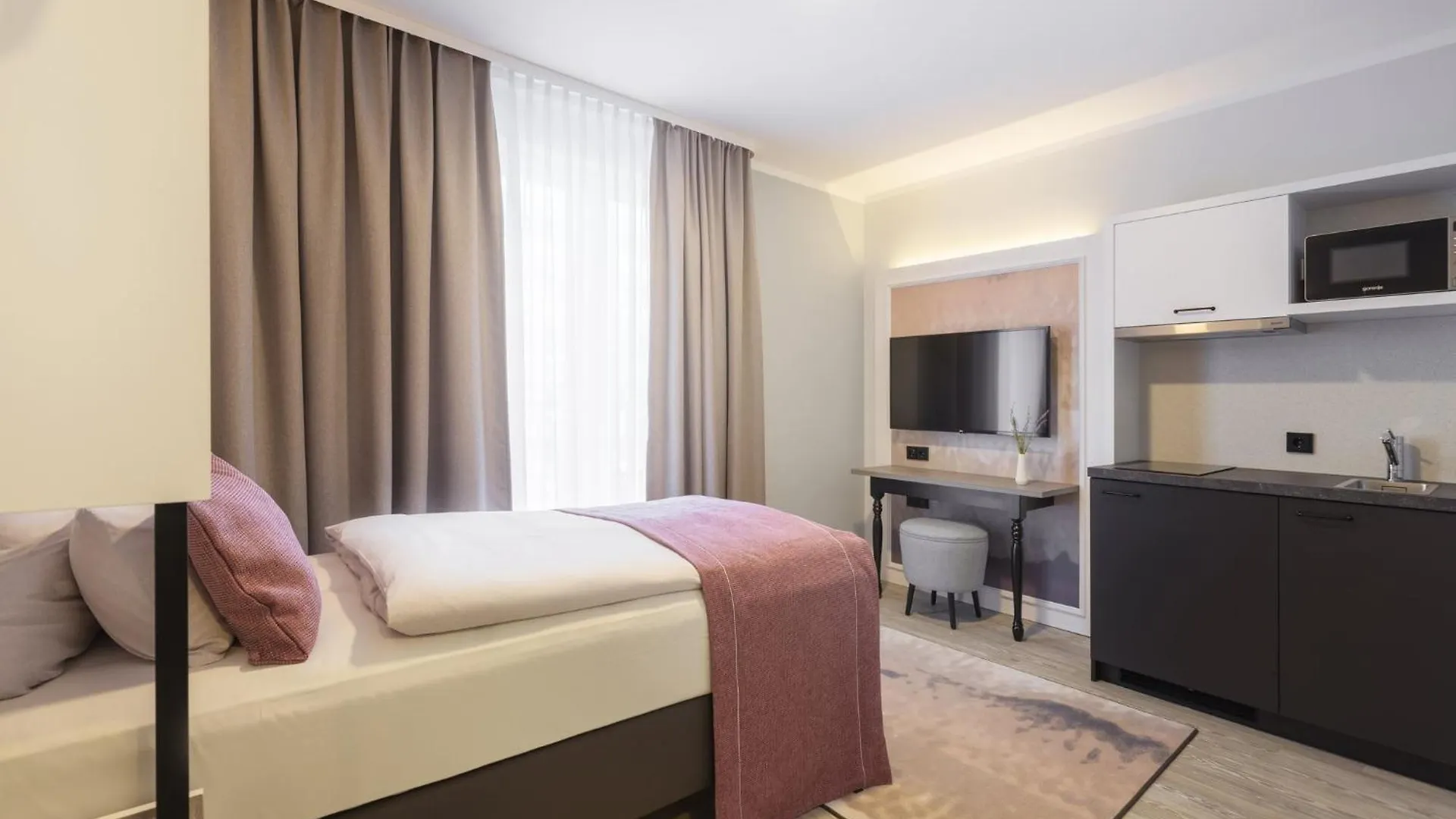 Garner Hotel Berlin - Wilmersdorf By Ihg