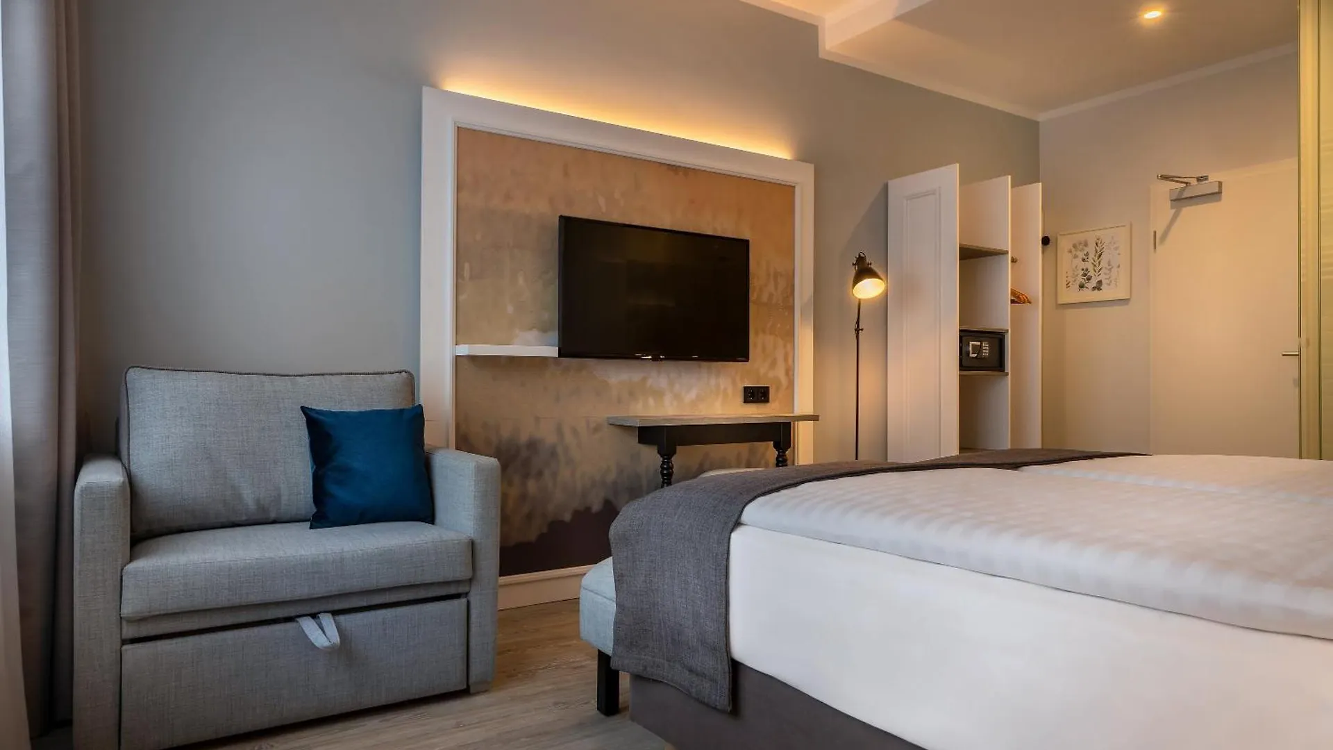 Garner Hotel Berlin - Wilmersdorf By Ihg 3*,