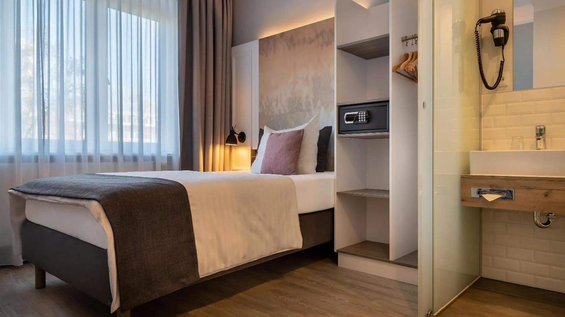 Garner Hotel Berlin - Wilmersdorf By Ihg