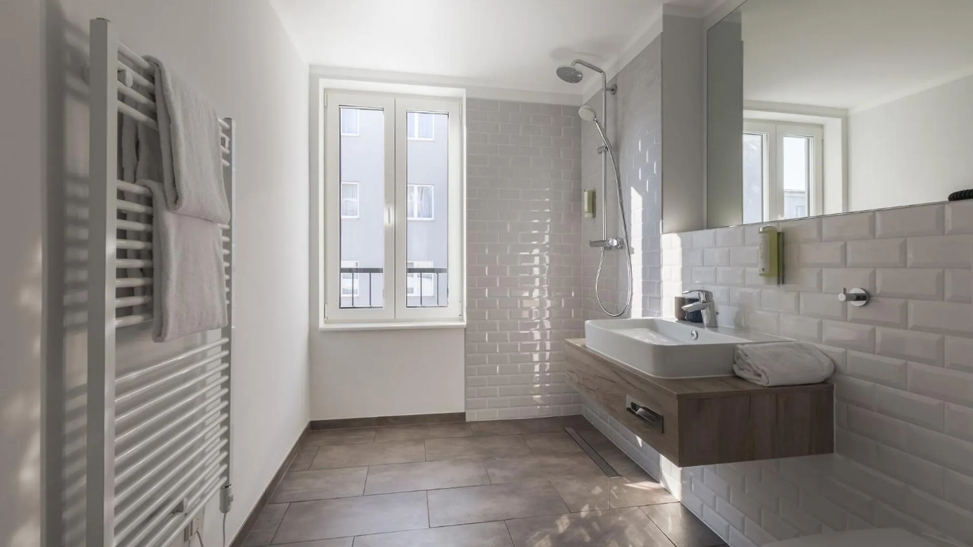 Garner Hotel Berlin - Wilmersdorf By Ihg